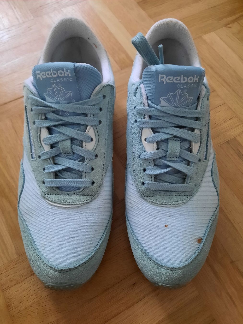 Reebok Scarpe da uomo: Reebok Classic Schuhe, hellblau, Grösse 38 – Usato da Ettingen venduto da Guggerin