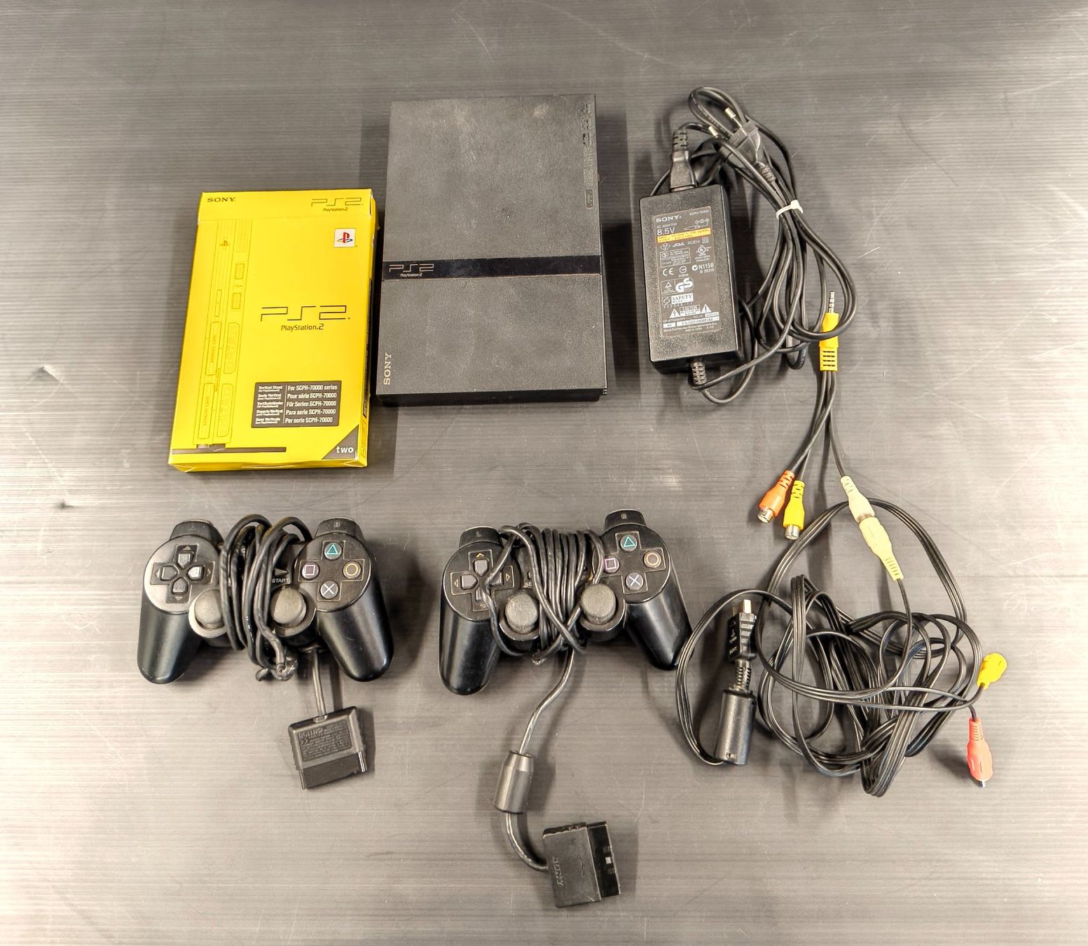 Sony Console: Playstation 2 Slim – Usato da Basel venduto da bk_brockibasel 1