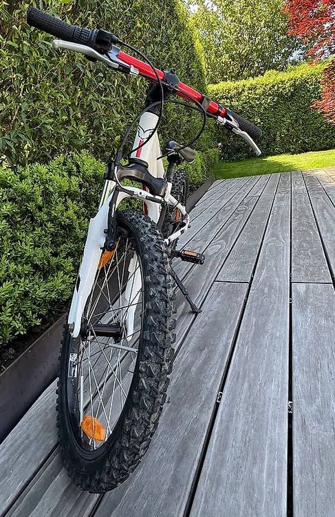 merida mountainbike xt E-BIG NINE XT-EDITION 29 inch E-Mountainbike Refurbished used E- – H&B Exclusive Color:Mirror Blue/Black Fircrest Innovator's Gathering Set -