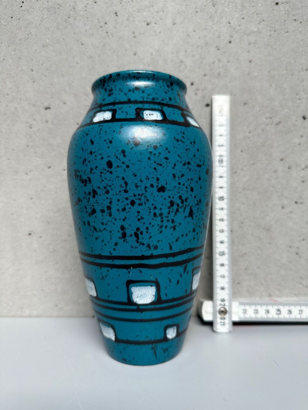 Vasen & Gefässe: Vase – Gebraucht aus Leuk-Stadt von 2thcircle 4