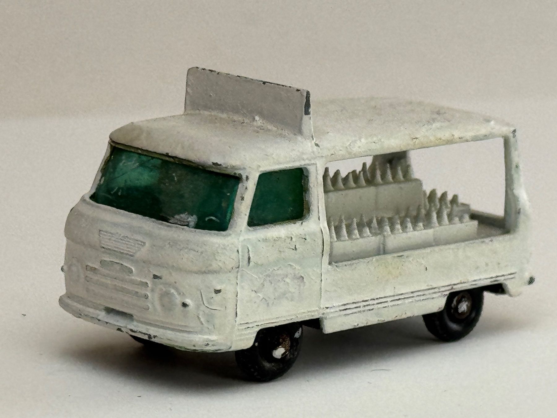 Lesney Modellini d'auto: GB5- Lesney Commer Bottel Float No. 21 – Usato da Elm venduto da Wikmtz