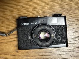 Analoge Kamera Rollei XF 35, schwarz, in gutem äusserem Zust