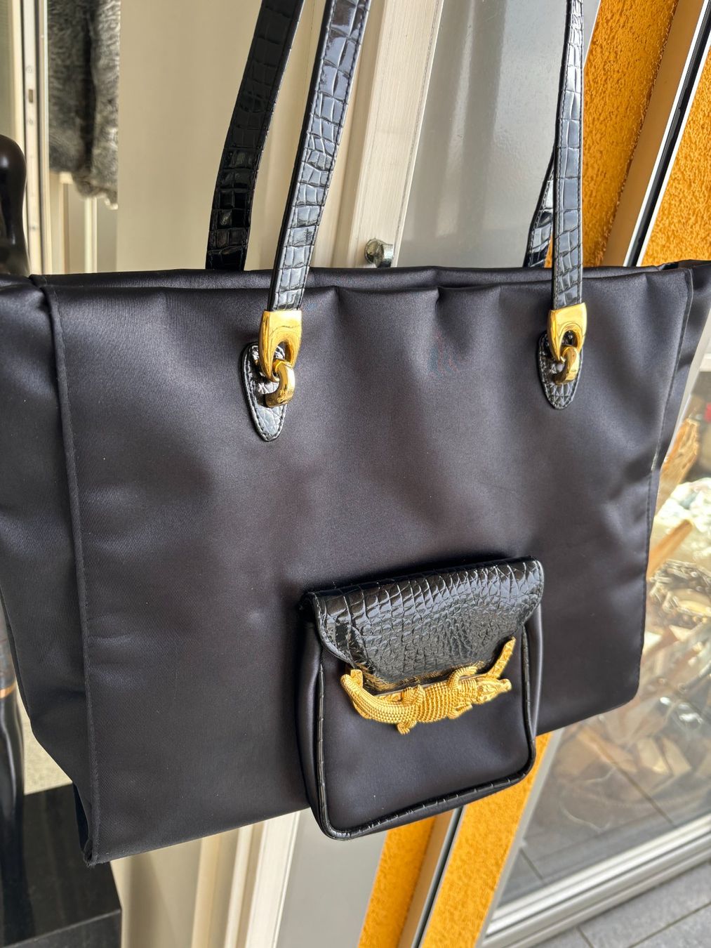 Borse da donna: Handtasche sehr speziell – Usato da Laax GR venduto da wil_66wq 1