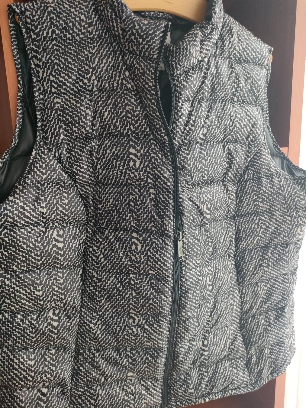 Gilet & Giacche senza maniche: Gilet s.Oliver – Usato da Brugg AG venduto da Mashaba 3