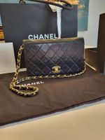 Chanel Vintage Timeless Bag Schwarz mit neuem Verschluss!
