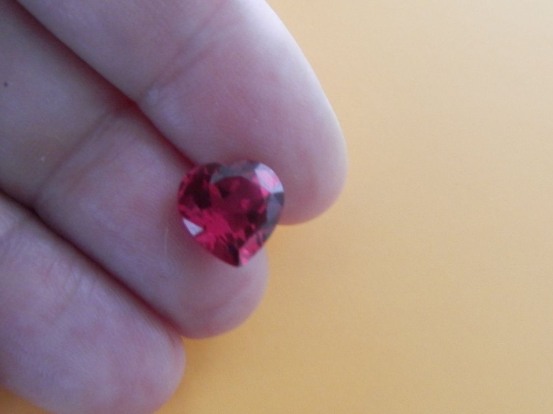 Pietre preziose: rubis coeur   liquidation collection – Nuovo (secondo la descrizione) da Gals venduto da Vivelesencheres 2