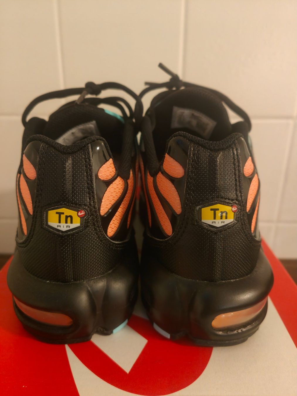 Nike Scarpe da uomo: Nike Air Max Plus Tn – Nuovo e nell'imballaggio originale da Fleurier venduto da dav_xx8y 4