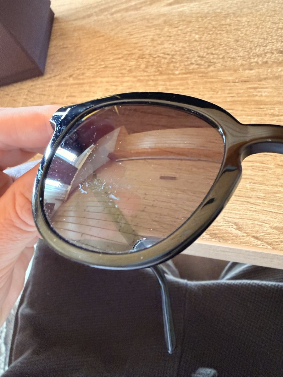 Tom Ford Brillen & Gläser: TOM FORD sunglasses TF816 01A – Gebraucht aus Cheyres von KeK04 7