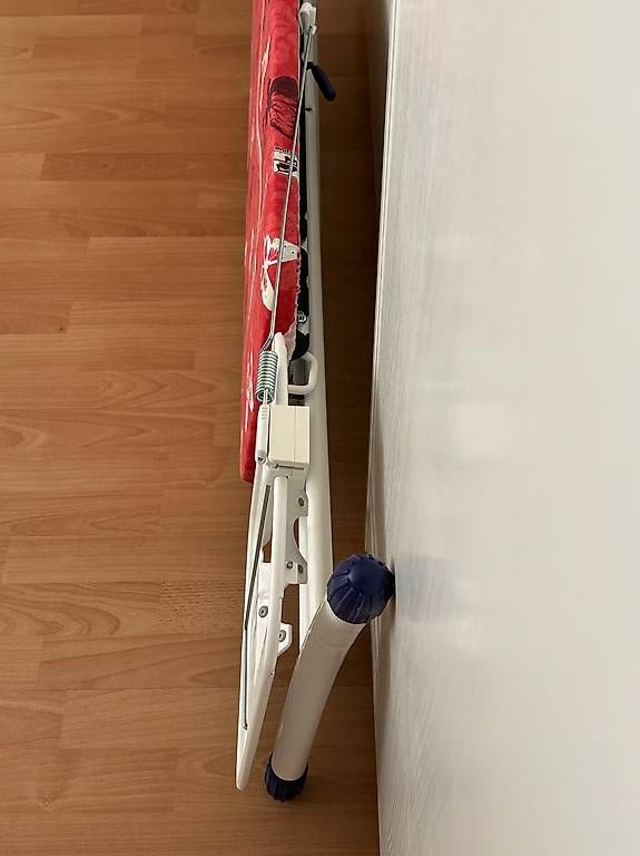 Leifheit Bügelbretter: Bügelbrett Leifheit Air Board Express M – Gebraucht aus Winterthur von Jeremie_B 2