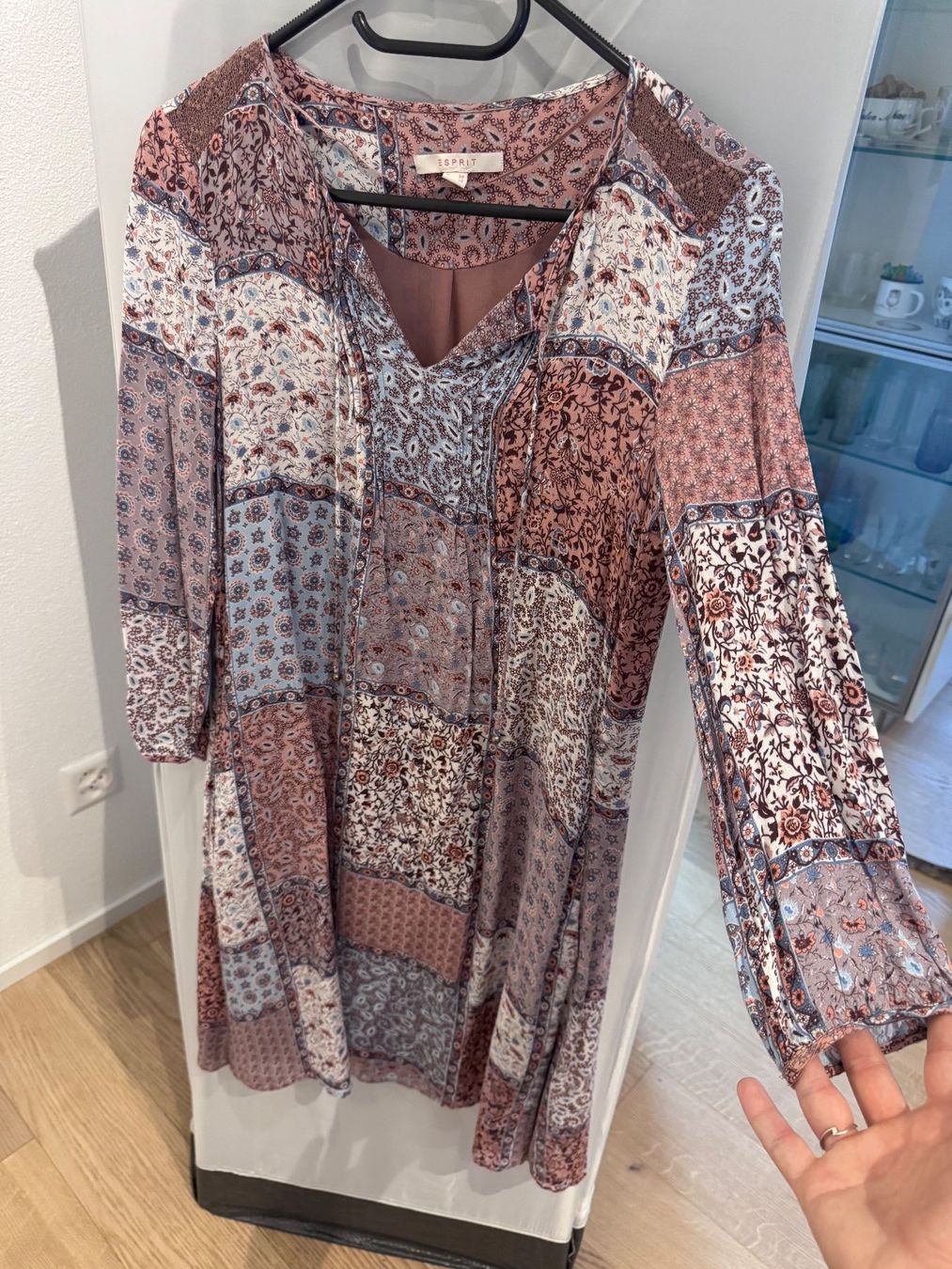 Esprit Vestiti: Kleid gemustert von Esprit – Usato da Winterthur venduto da jen_w6kc