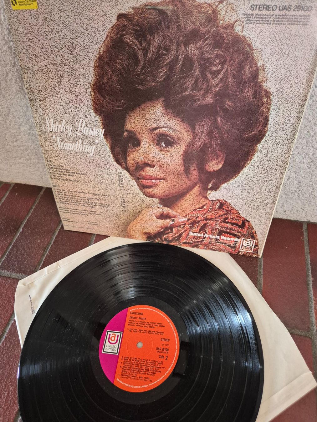 Dischi in vinile: SHIRLEY BASSEY - SOMETHING (1970) – Usato da Aldesago venduto da rug_9jtb 1