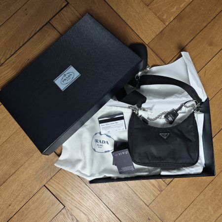 Prada - Re-Edition 2005 Shoulderbag (Tasche)
