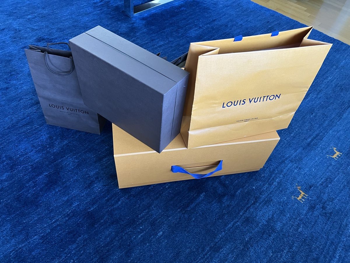 Louis Vuitton Borse: Louis Vuitton Taschen & Boxen Set – Usato da Füllinsdorf venduto da Maric0 1