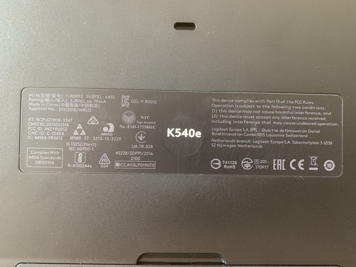 Logitech Tastiere: Logitech Keyboard Maus Set Wireless – Usato da Stansstad venduto da goodmorninglucerne 3