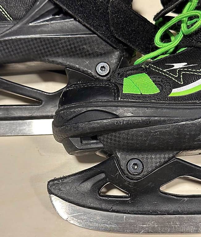 Pattini da ghiaccio: Kinderschlittschuhe, Gr. 29-32 – Usato da zürich venduto da majasimone 3