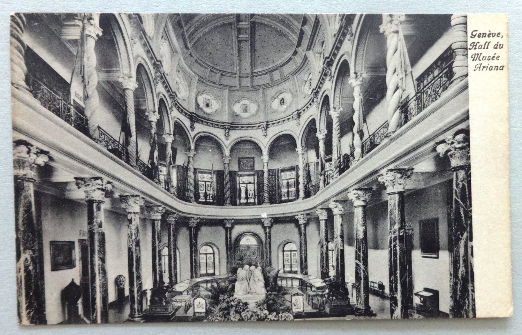 Cartoline postali: Genève - Hall du Musée de l' Ariana – Usato da Fétigny venduto da Billy2miny