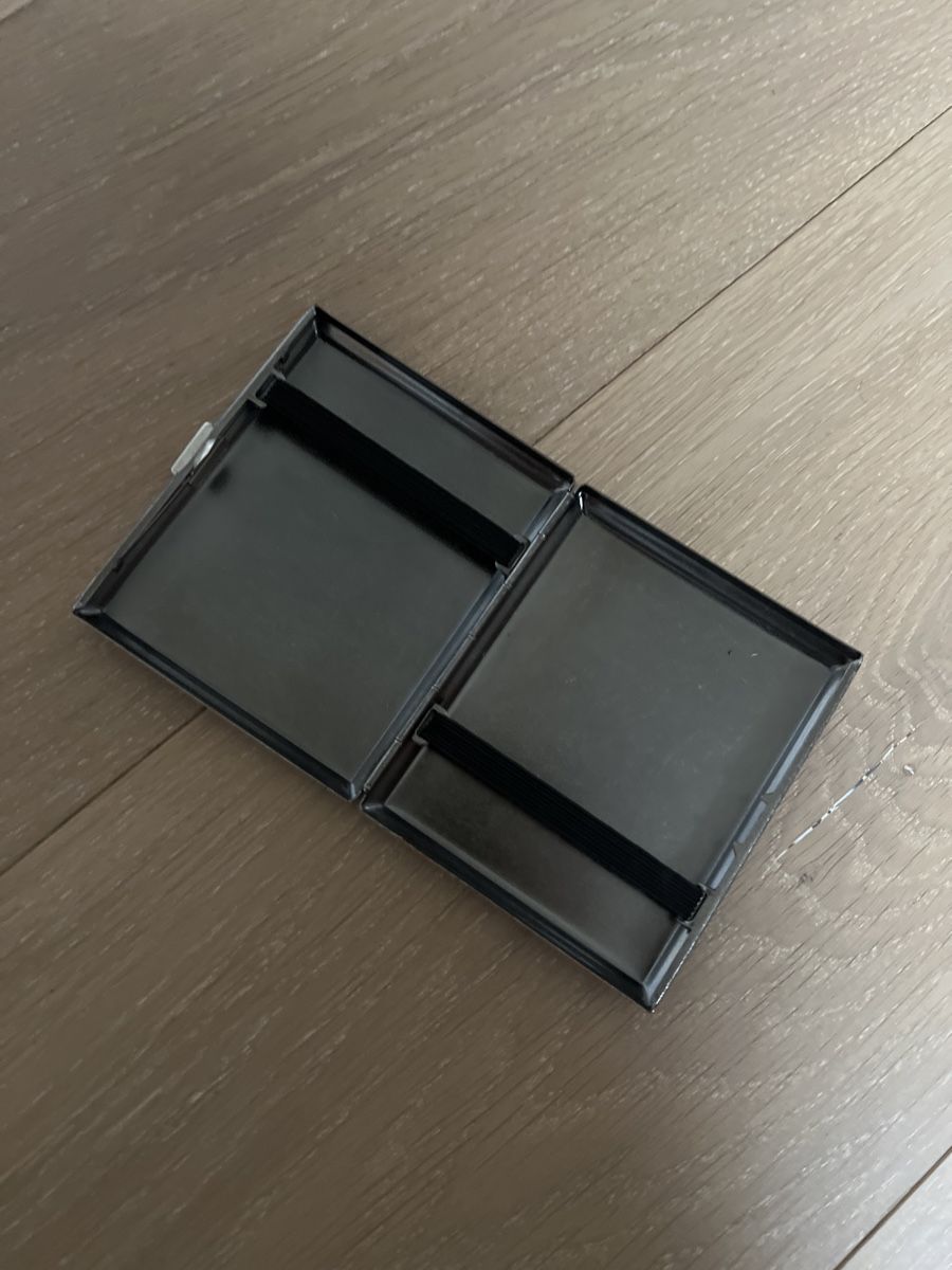 Altri Prodotti per fumatori: Zigarettenetui Metall Retro – Usato da Maur venduto da Simon_H85