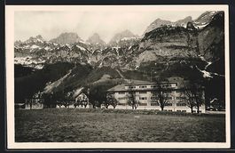 Wallenstadt, Kaserne mit Gipfelpanorama