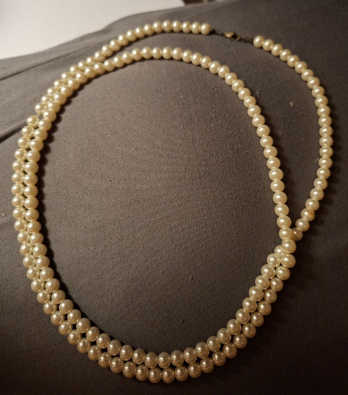 Catenine: Collier de perles blanc  – Usato da Tannay venduto da v1n1p00h 3