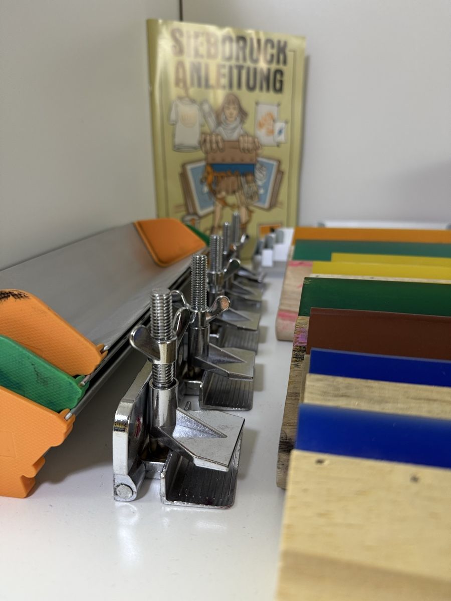 Tutti gli attrezzi: Siebdruck Zubehör – Usato da Kilchberg ZH venduto da lilinha_artes 1