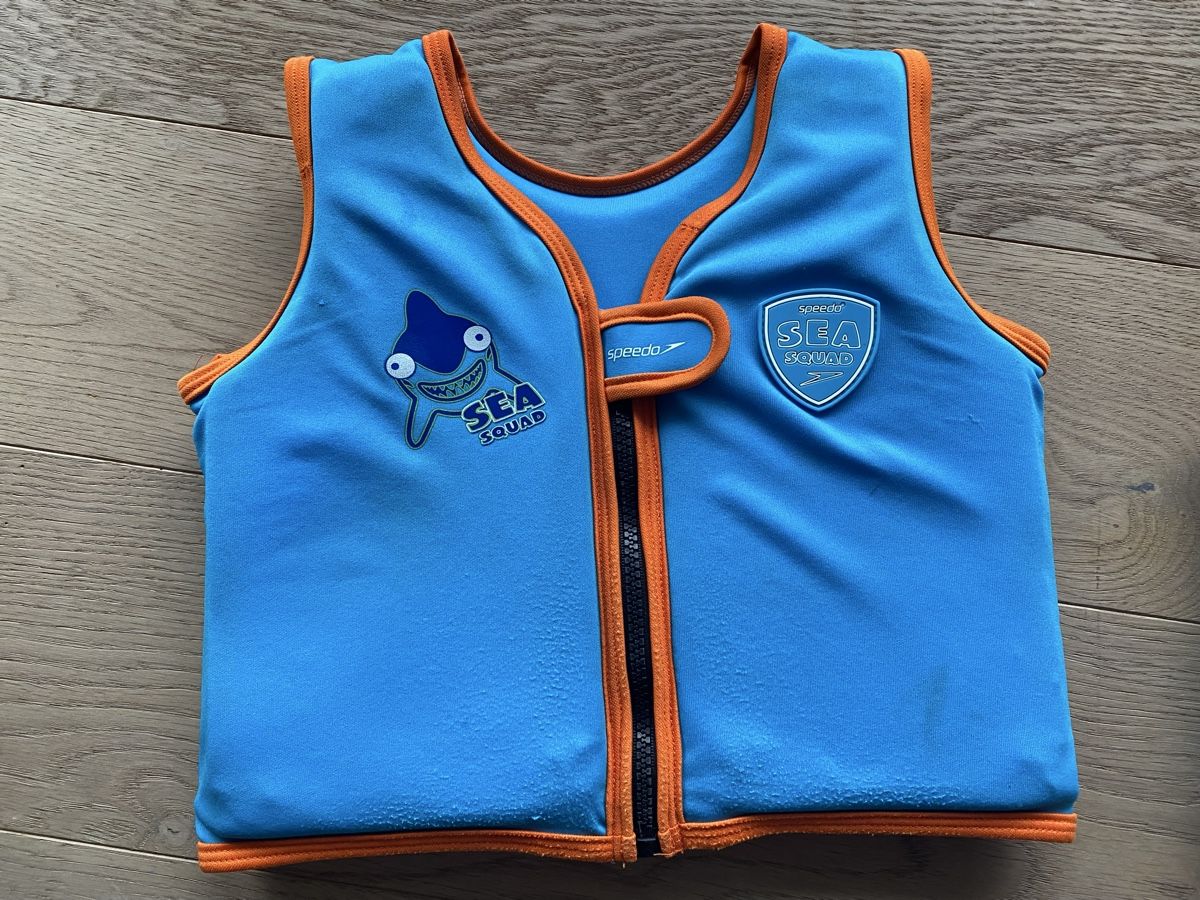 Speedo Giubbotti di salvataggio: Speedo Schwimmweste 2-4 Jahre – Usato da Lachen/SZ venduto da Flower2