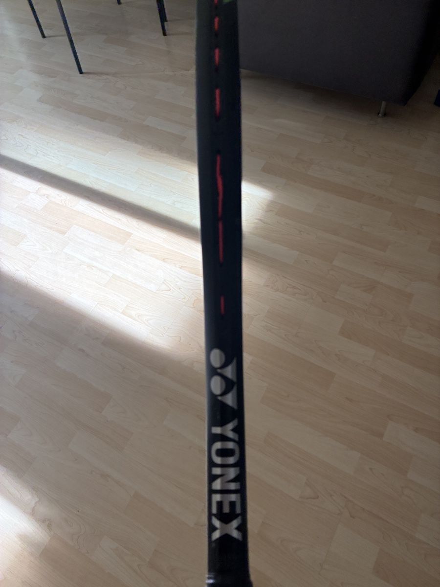 Yonex Raquettes: Yonex Ezone 100 – D'occasion à Buchs AG par Cflyingfish 2