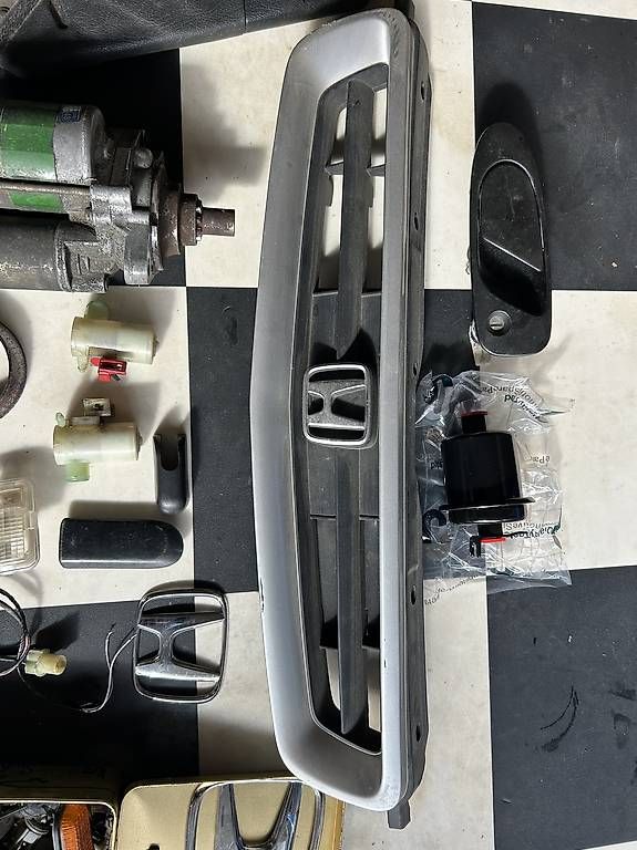 Honda Toutes les pièces auto: Diverses pièces Honda Civic EG/EK – D'occasion à boudry par jul_sv92