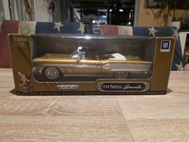 58'Pontiac Bonneville Conv. 1:18