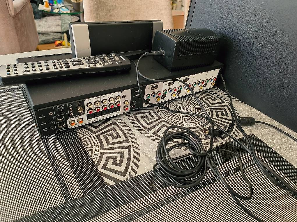 Home Cinema: BOSE LIFESTYLE V-CLASS HEIMKINOSYSTEM & SA-3 AMPLIFIER – Usato da Müllheim Dorf venduto da nmumbiny 3