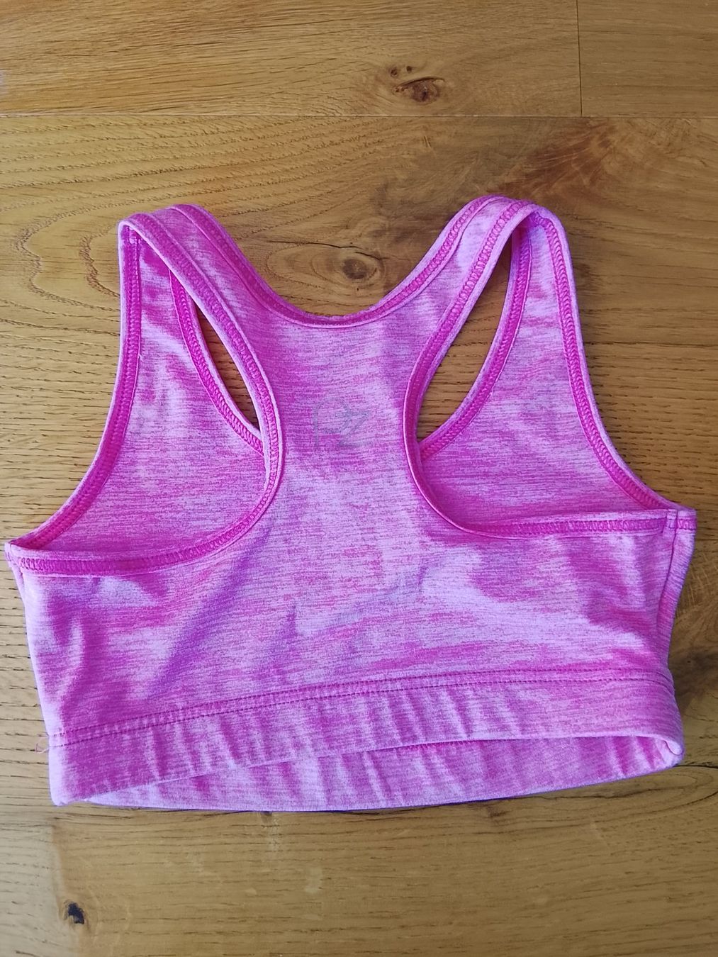 Camicette, T-shirt & Top: Sport BH Gr. 140 – Usato da St. Gallen venduto da Okonomyiaki 1