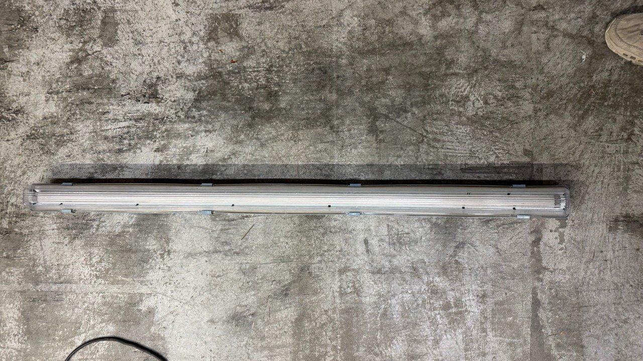 Lampadari & plafoniere: Zwei Leuchtröhren – Usato da Uetendorf venduto da hun_g9ls 1