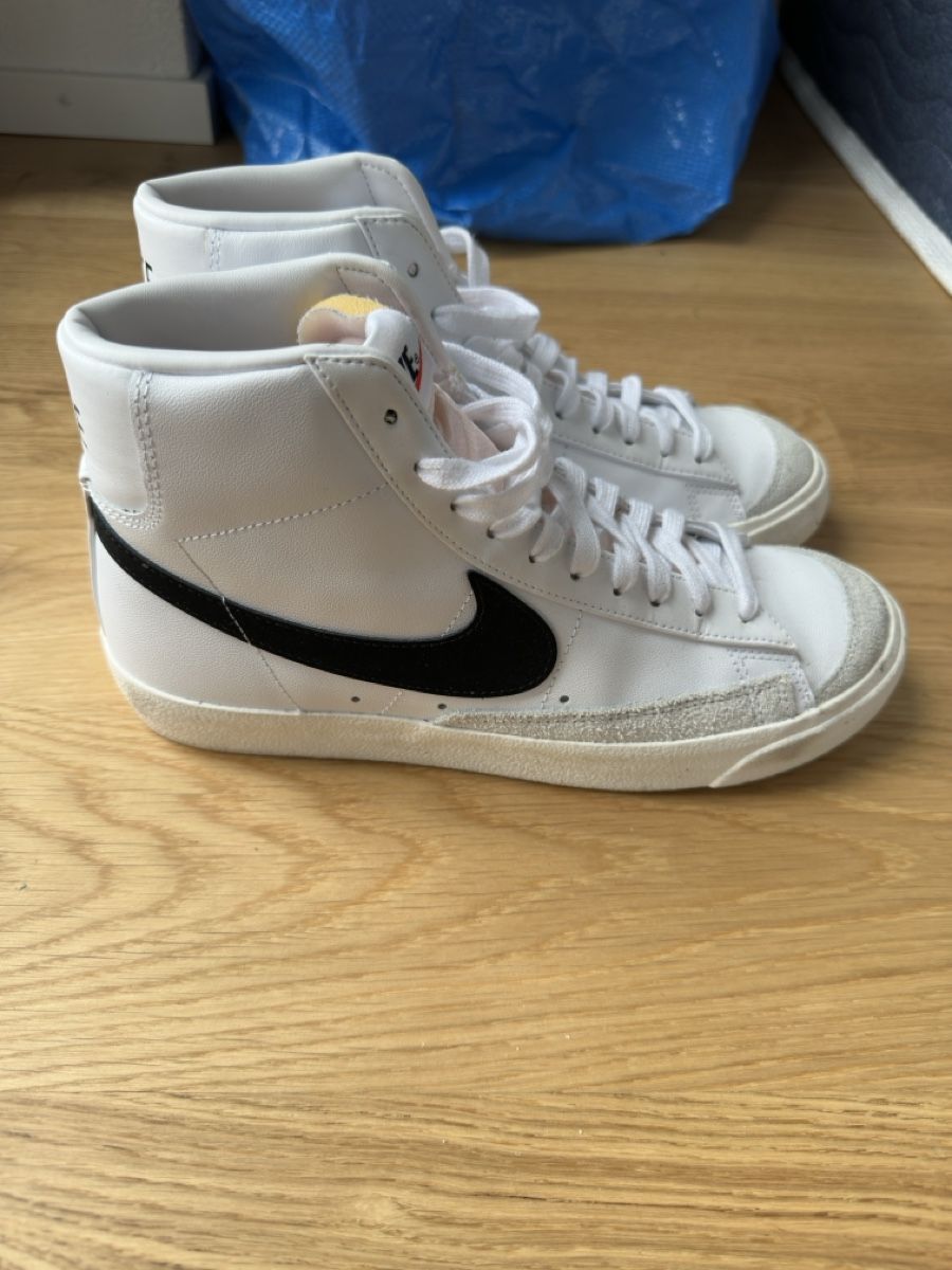 Nike Scarpe da uomo: Nike Blazer Grösse 41 – Nuovo (secondo la descrizione) da Münchenstein venduto da bloombluem