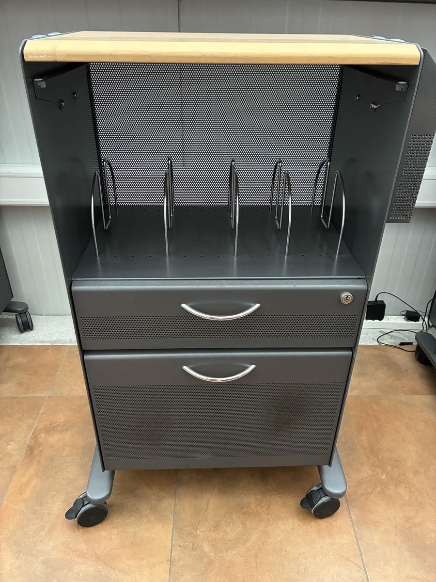 Korpus: Sideboard / Rollmöbel für Büro – Gebraucht aus Müllheim Dorf von top_6sdg 1