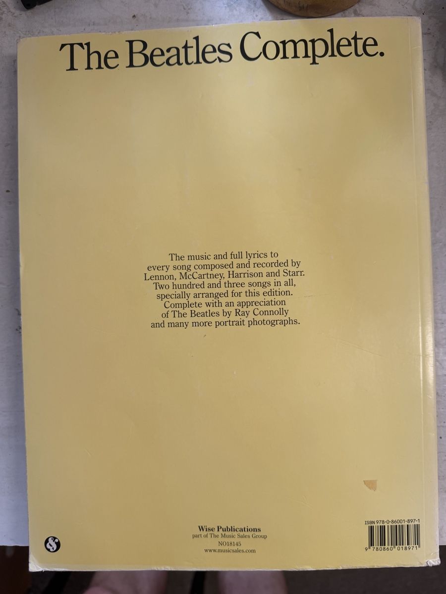 Bücher: The Beatles Complete. (Guitar/Vocal Edition) – Gebraucht aus Dietikon von Buchantiqdietikon 4