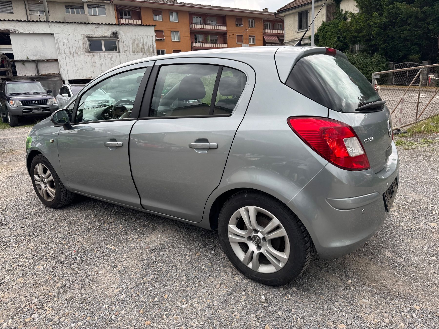 Opel Automobili: Opel Corsa 1.2 – Usato da St. Gallen venduto da Pro-Autos 2