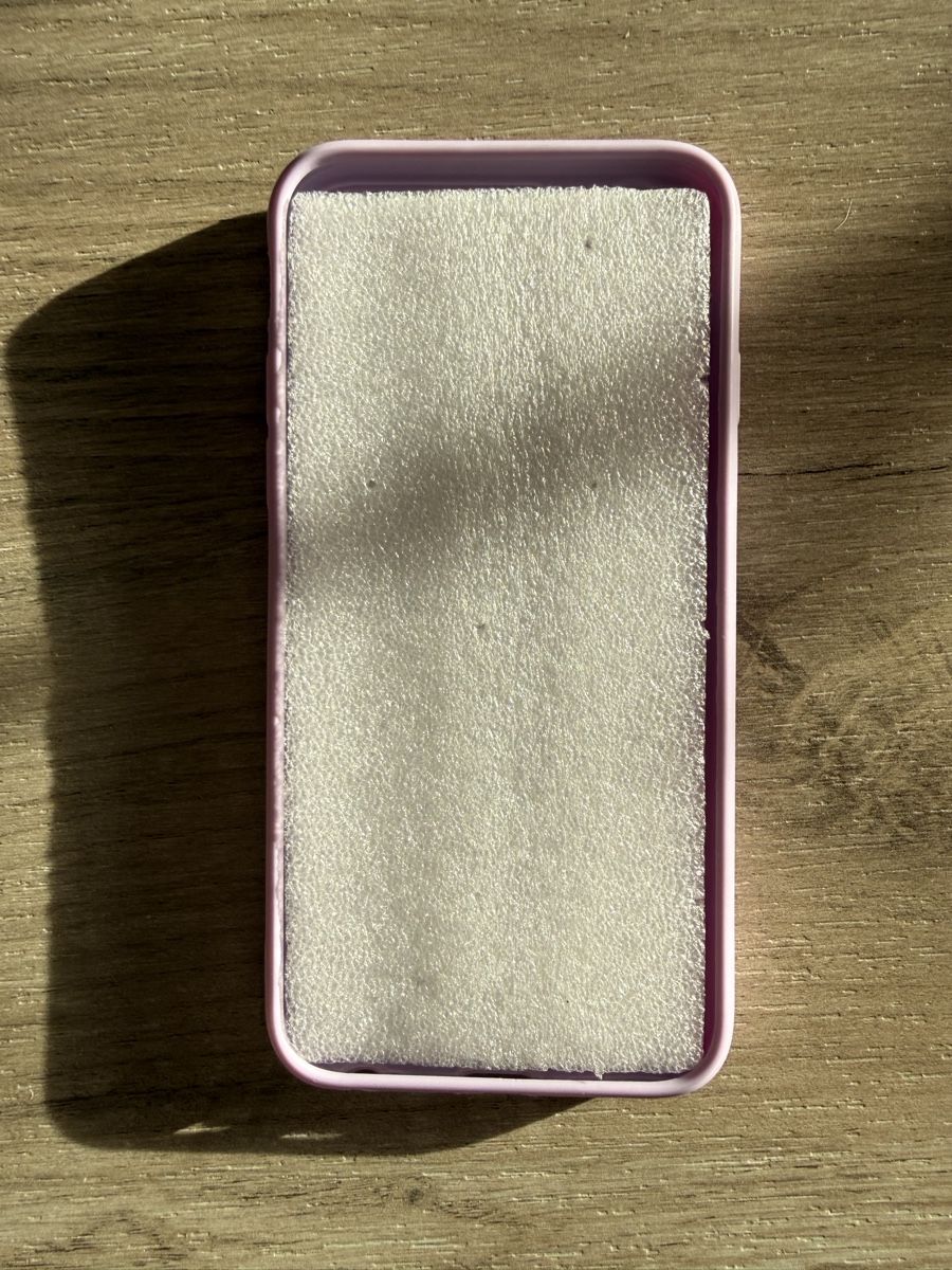 Apple Cover & Protezioni schermo: Coque silicone lilas pour iPhone 6 / 6s – Nuovo e nell'imballaggio originale da Saxon venduto da jojokissme2002 1
