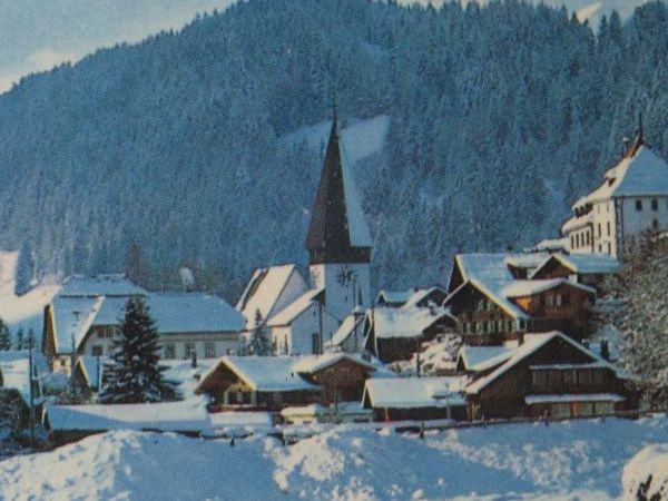 Cartoline postali: Saanen , Kirche 1983 – Usato da Grenchen venduto da Bluemchen1900
