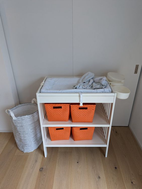 Ikea Gulliver Baby Changing Table + Accessories Kaufen auf Ricardo