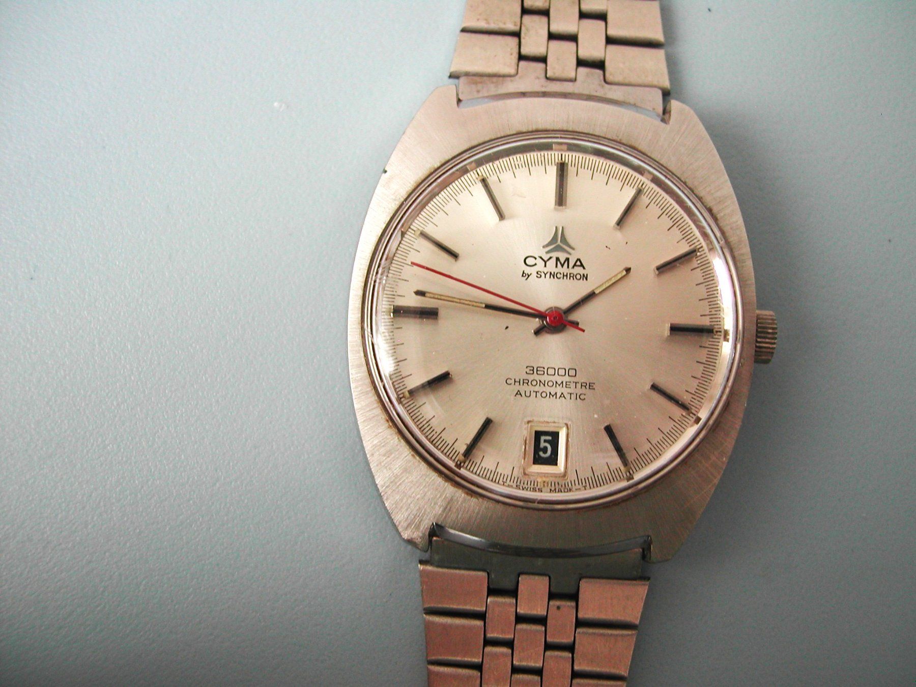 Cyma Montres: CYMA BY SYNCRON CRONOMETER – D'occasion à Castel San Pietro par Gchico