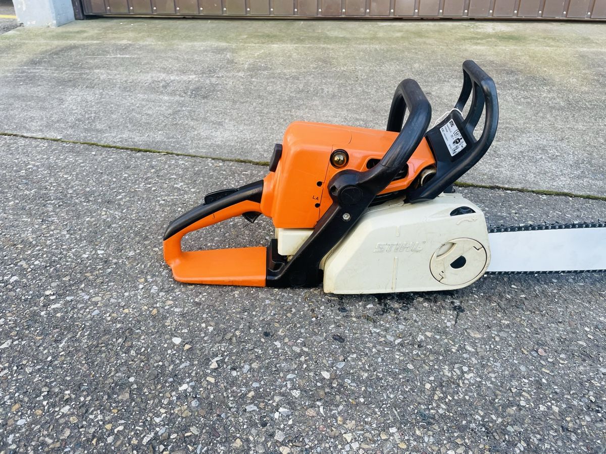 Stihl Seghe: Motorsäge Stihl MS 250C – Usato da Würenlos venduto da Shop_Shop 3