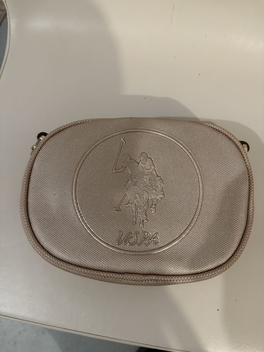 US Polo Taschen für Damen: U.S. Polo Assn. Tasche, Beige – Gebraucht aus Zürich von Herbion1