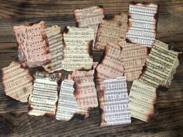 15 Stk. Notenblätter zum Basteln Scrapbook