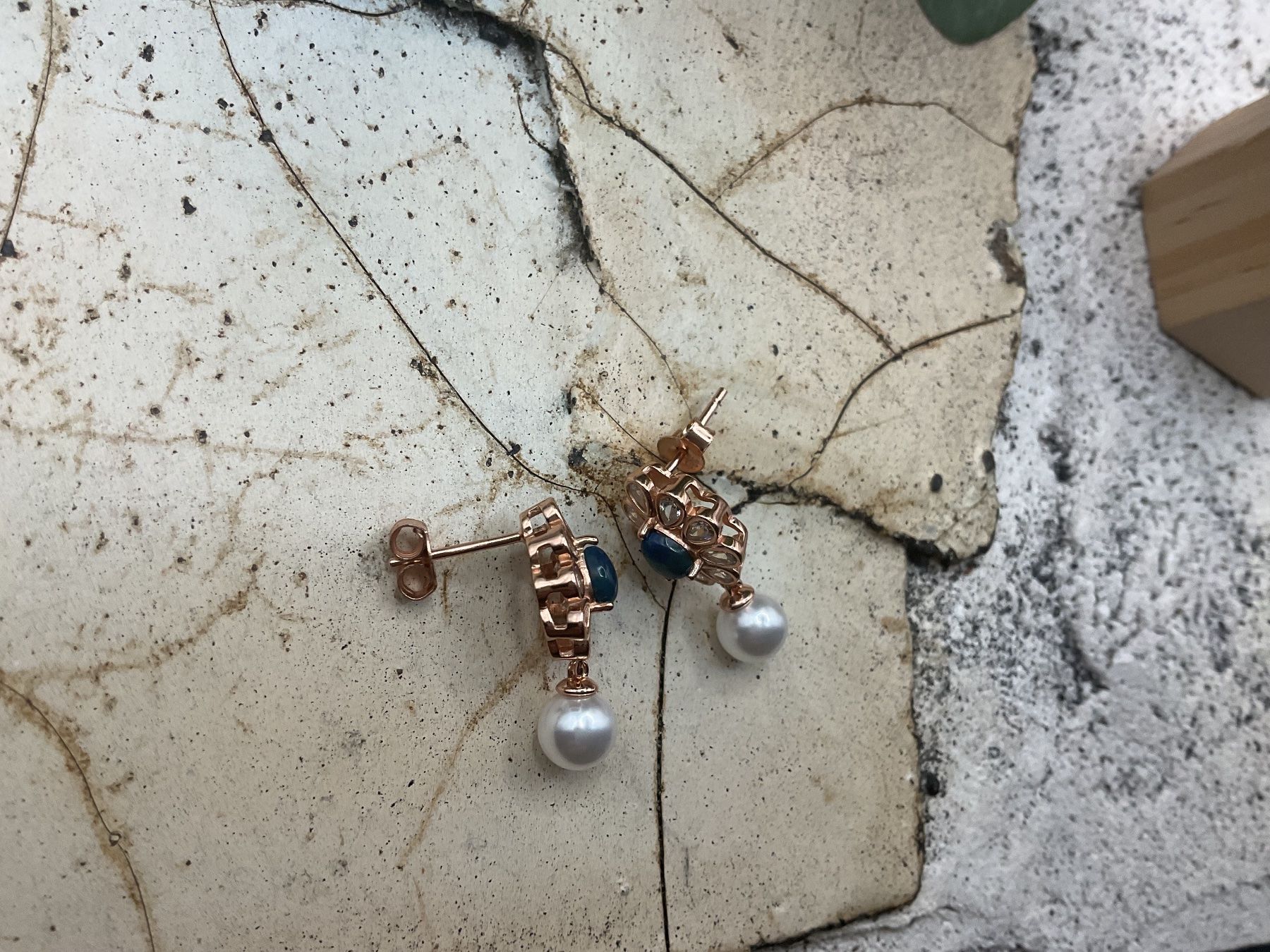 Orecchini pendenti & Orecchini a lobo: Ohrstecker mit Opal, Sterlings.  rotvergoldet – Nuovo (secondo la descrizione) da Luzern venduto da S.Kern01 4