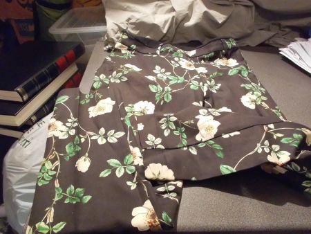 Hosen Grösse 40, H&M, Blumenmuster