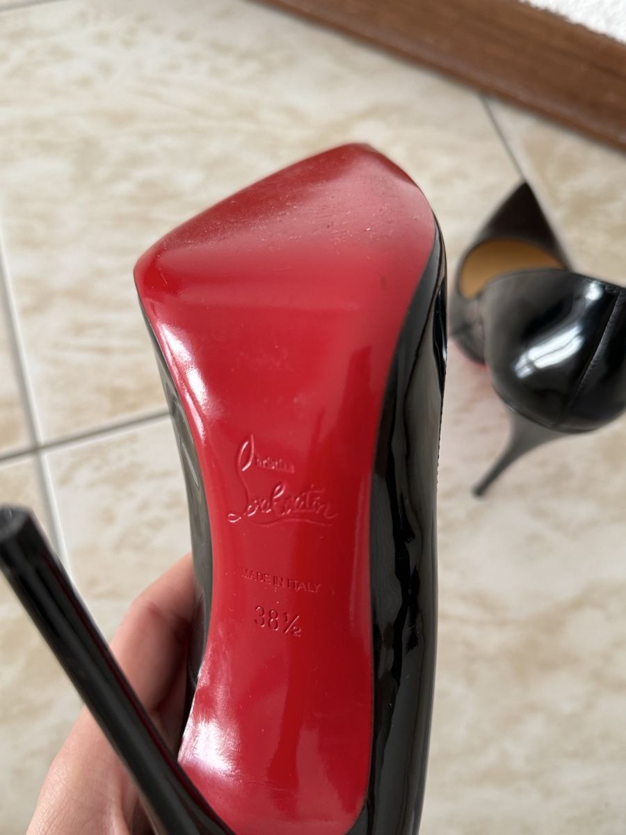 Christian Louboutin Scarpe da donna: Louboutin black Kate Pointed Toe Pumps 38 1/2 – Nuovo (secondo la descrizione) da Chavannes-Renens venduto da New_acc_ff 4