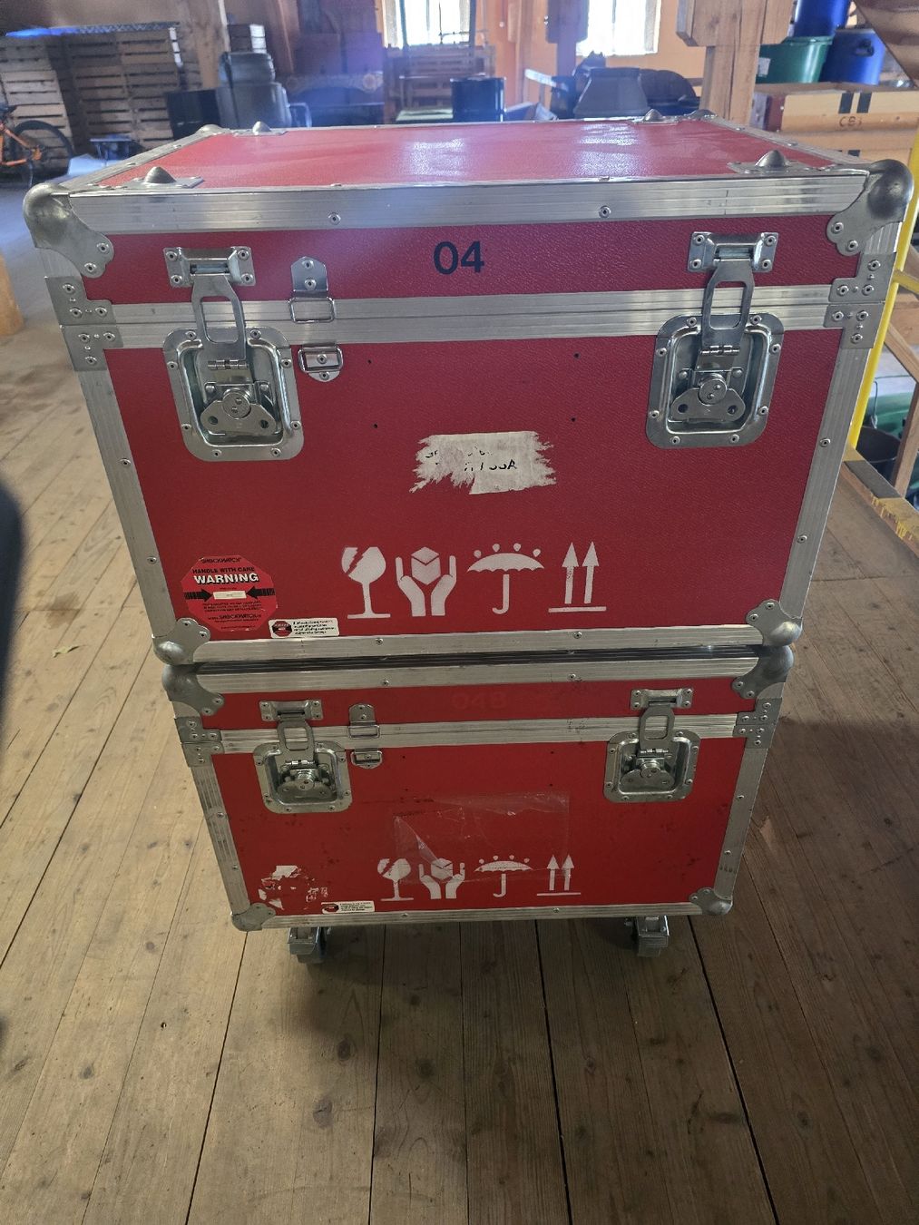 Caisses de transport: Case Bundle 2 Stk Transportkiste – D'occasion à Fischingen par Produktix