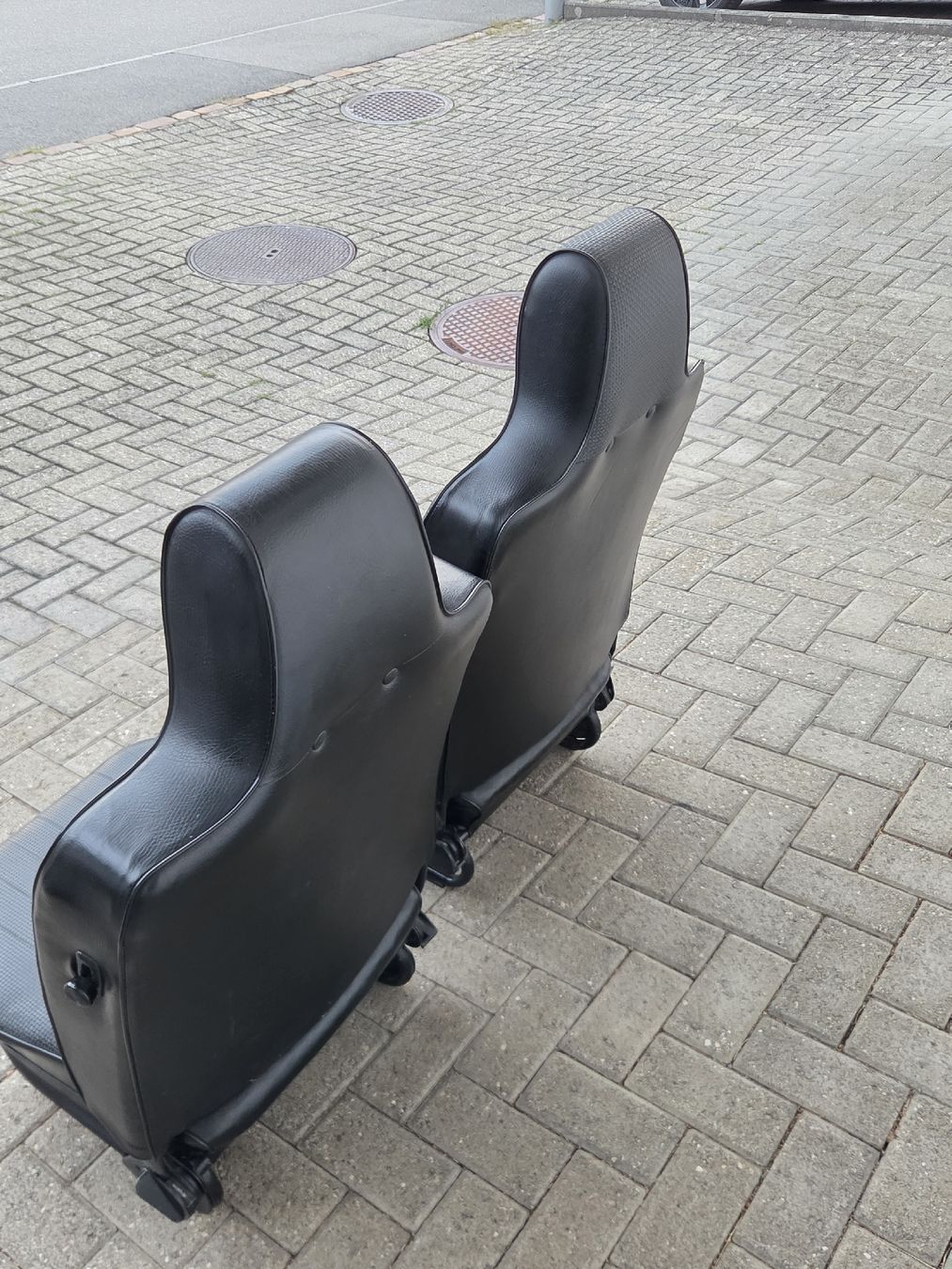 VW Tutti pezzi di ricambio auto: VW Käfer Sitz – Usato da Udligenswil venduto da ninja75 2