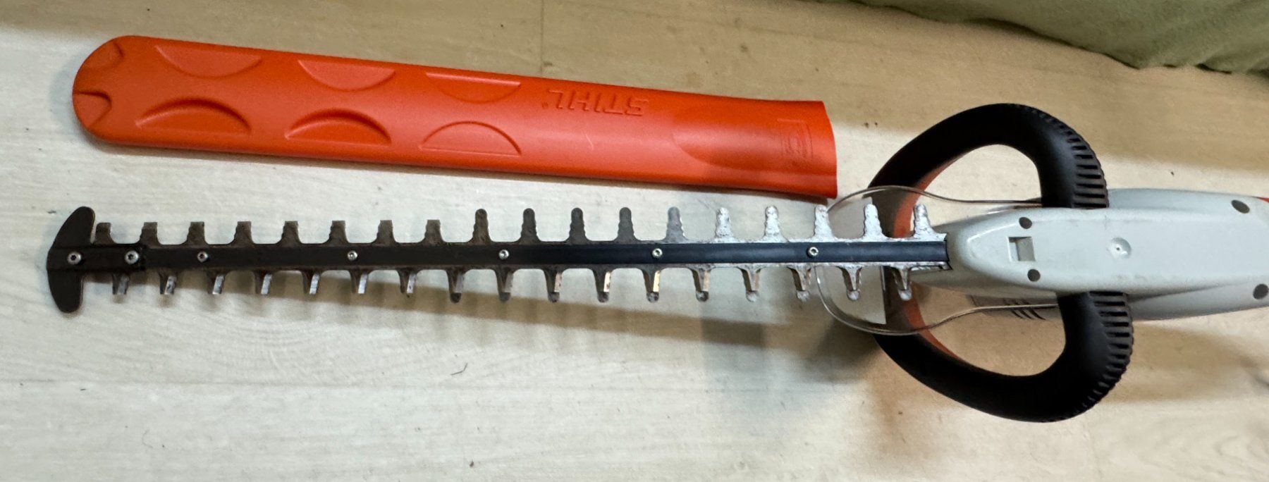 Stihl Tutte le macchine: STIHL HSE 71 Elektro-Heckenschere – Usato da Biberist venduto da Blue56 4