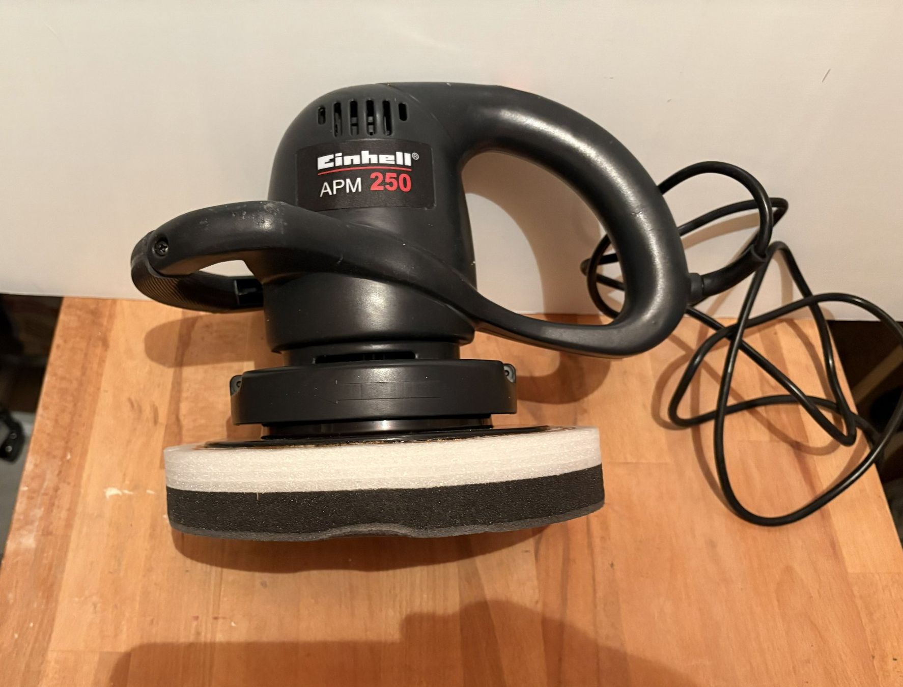 Einhell Tutte le macchine: Einhell Poliermaschiene fast nicht gebraucht. – Usato da Oberrohrdorf venduto da seg_t9cr 1