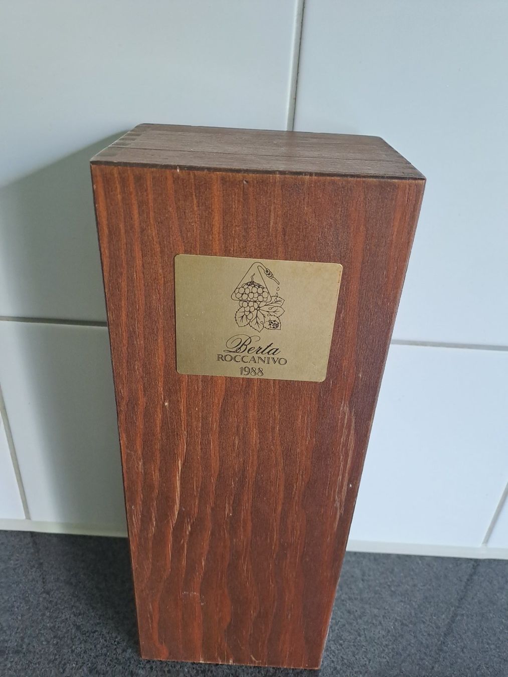 Berta Spirituosen: Berta Grappa Roccanivo 1988 inkl. OHK – Neu und originalverpackt aus Elsau von Kellerraeumung 8